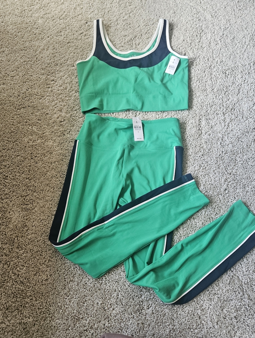 Lou & Grey (LOFT) Green High-Waist Athletic Leggings & Sports Bra Set
